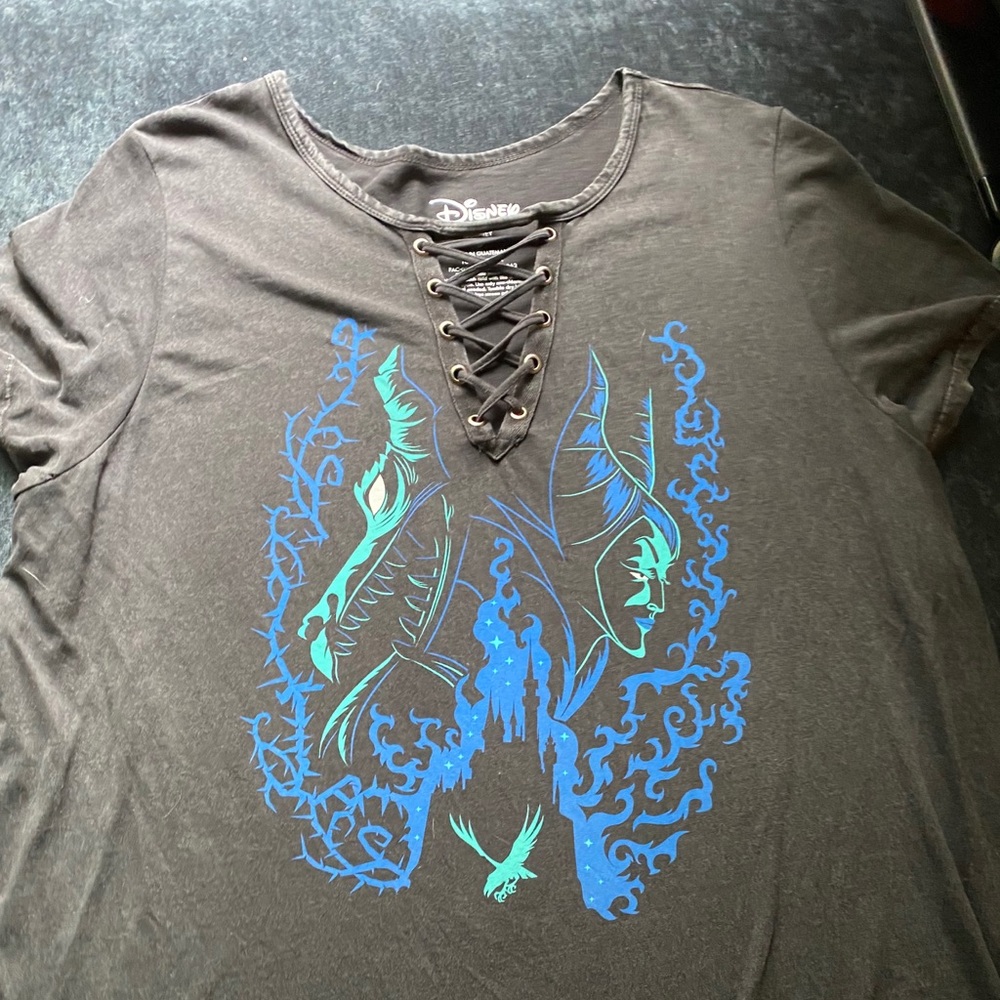 Disney Villain torrid lace up shirt